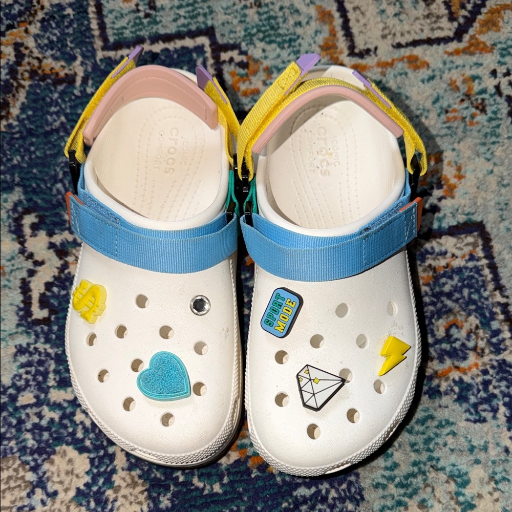 Crocs Classic Hiker Sport Mode Clogs White Slip-On Clog Sandals with Blue Strap